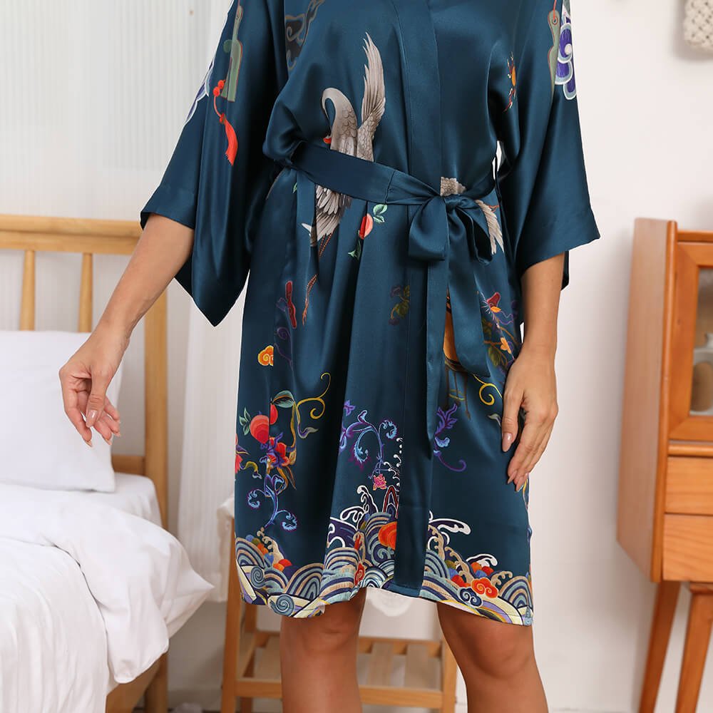 Short Crane And Dragon Print Pure Silk Kimono Robes