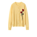 Kaschmir-Strickpullover für Damen mit Rosenstickerei und Knopfleiste vorne