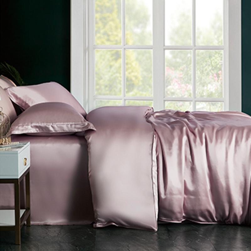 Luxury 100% 19 Momme 4PCS Silk Duvet Cover Set (fitted sheet)