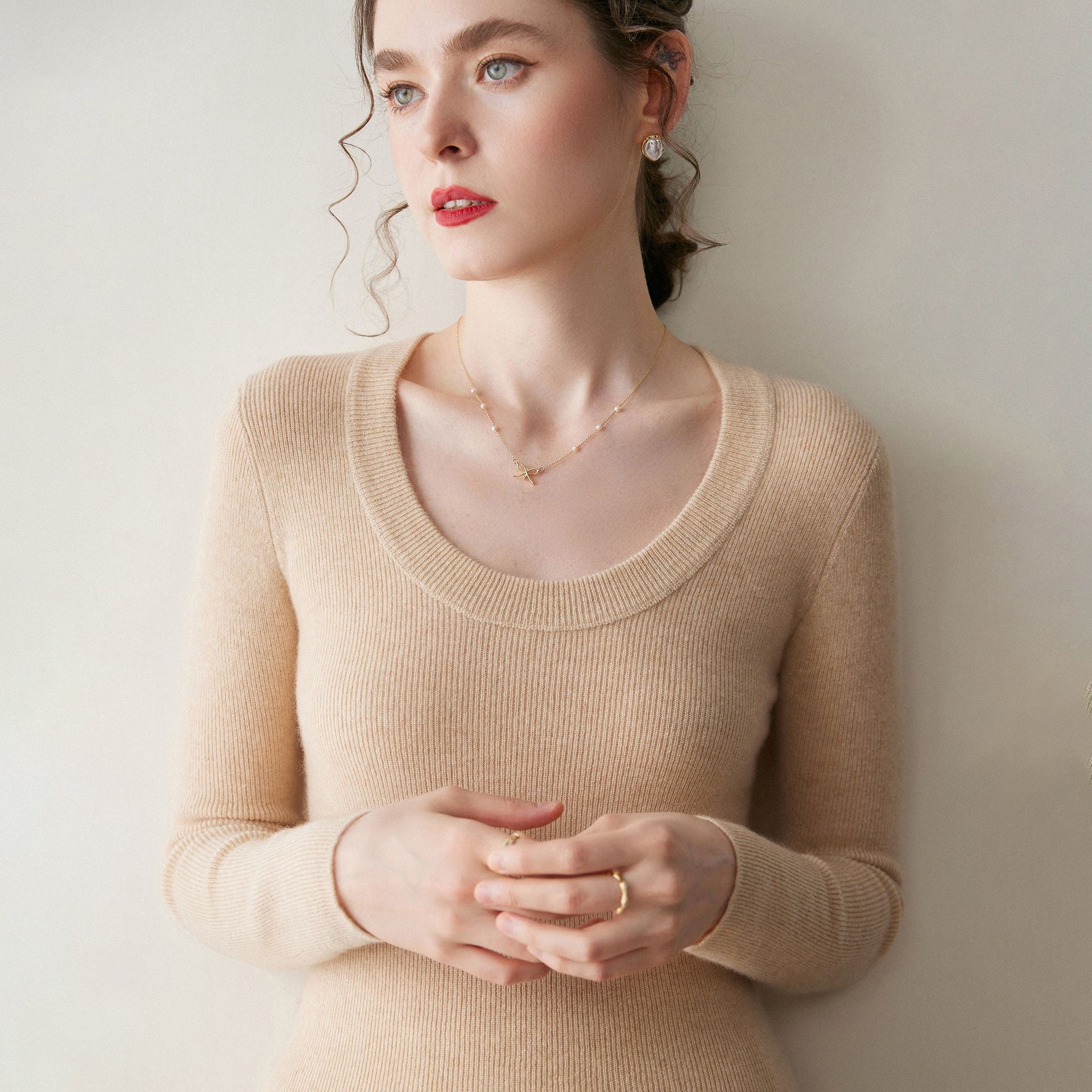 Womens Scoop Neck Cashmere Sweater Long Sleeve Cashmere Knit Top Beige XS