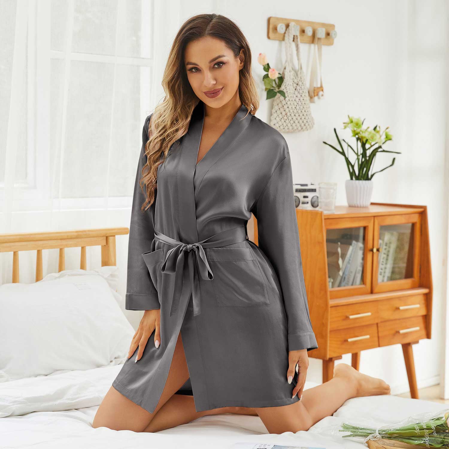 Womens Silk Robes 100% Mulberry Pure Silk Robe For Bridesmaids