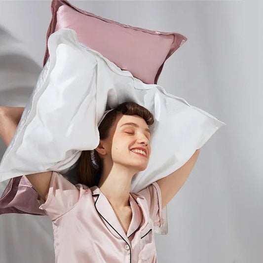 Benefits of Silk Pillowcases - slipintosoft