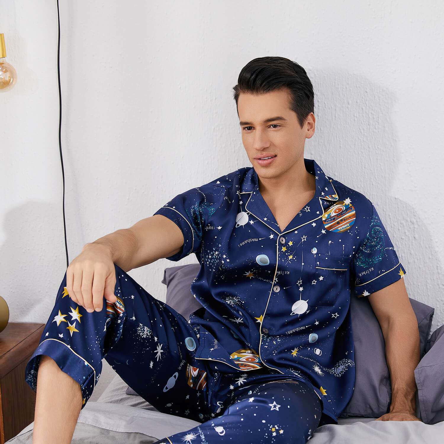 Short Sleeved Silk Pajama Set For Mens Print Luxury Best Silk Loungewear - slipintosoft