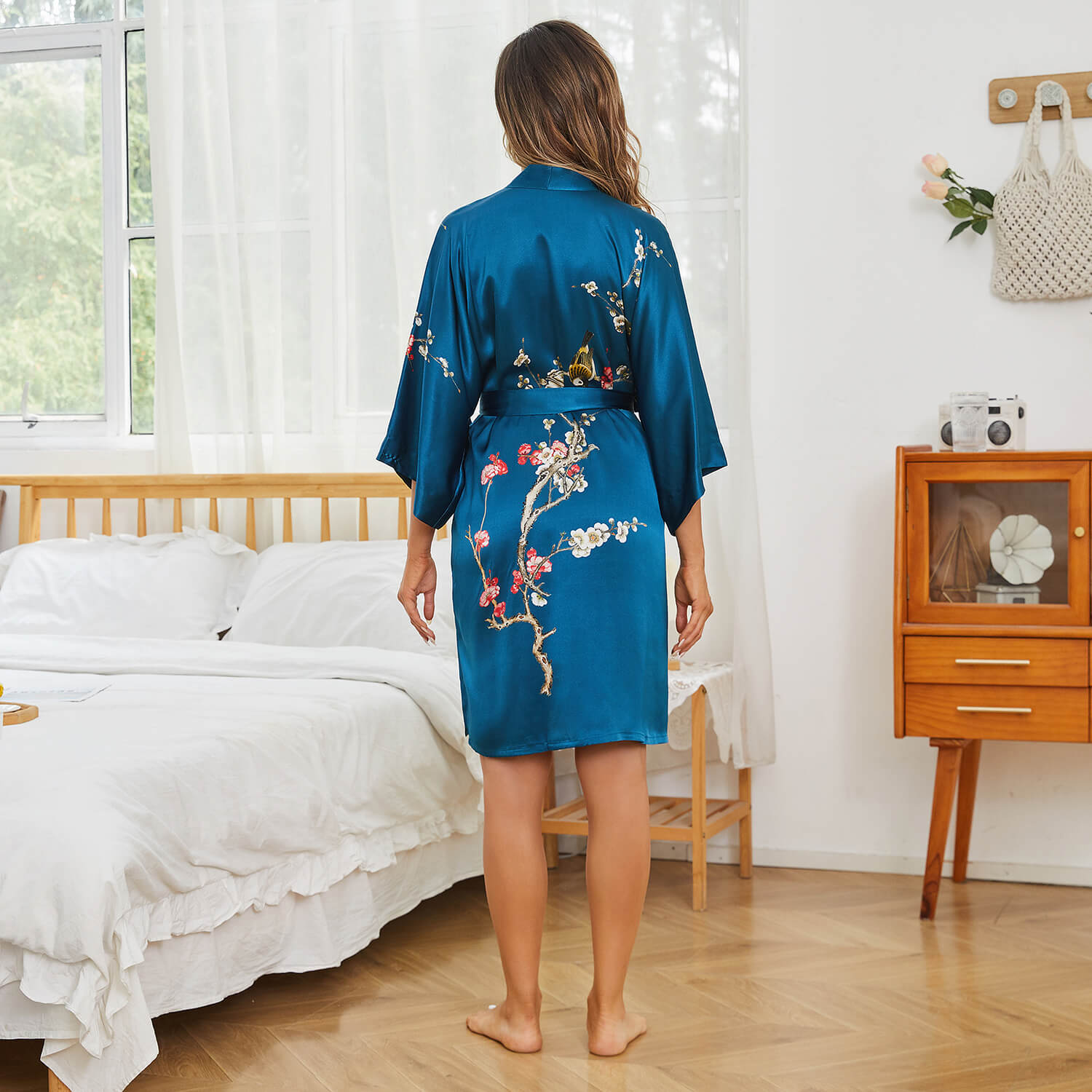 100% Short Silk Kimono Robe for Women's Cherry Blossom Pure Silk Robes - slipintosoft