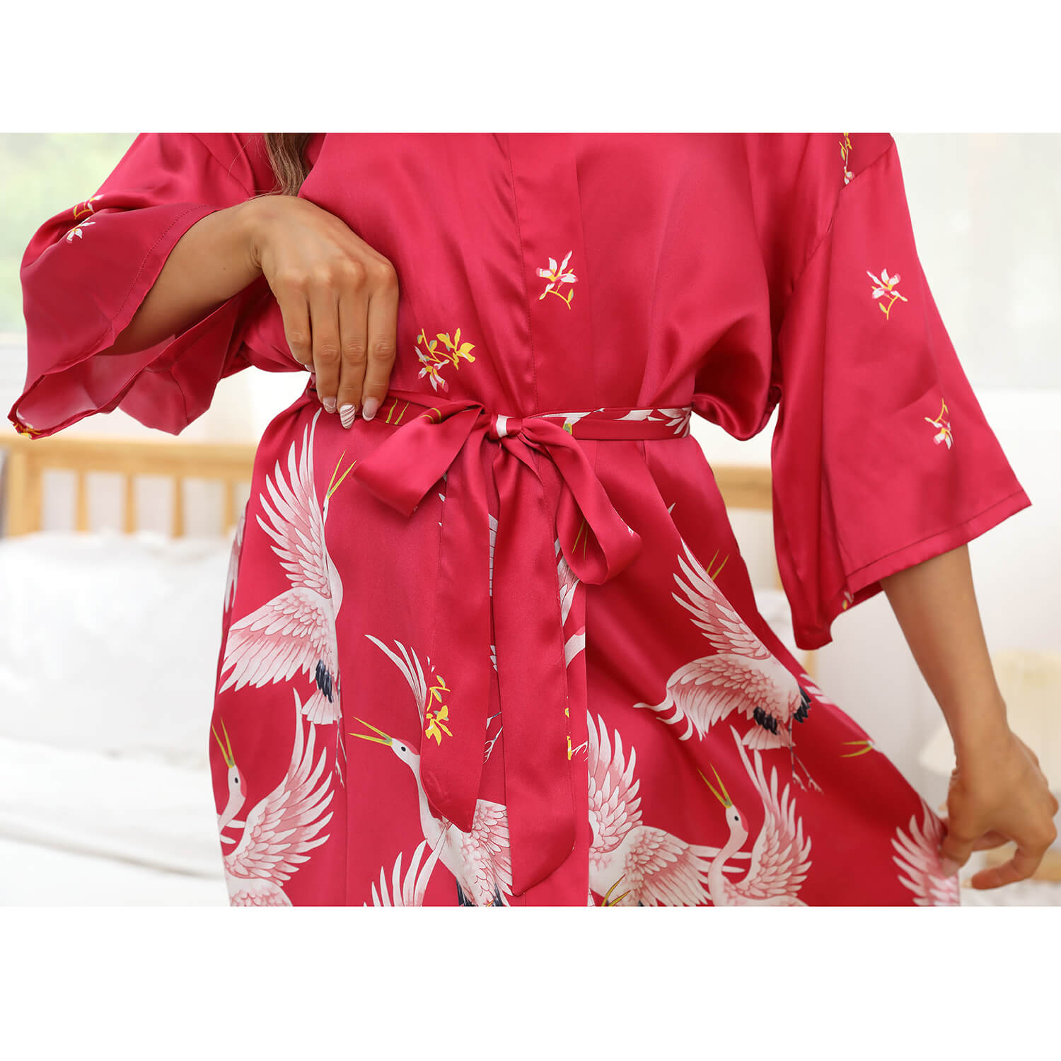 Short Silk Kimono Robe for Women Silk Crane Bathrobe Nightgown Sleepwear - slipintosoft