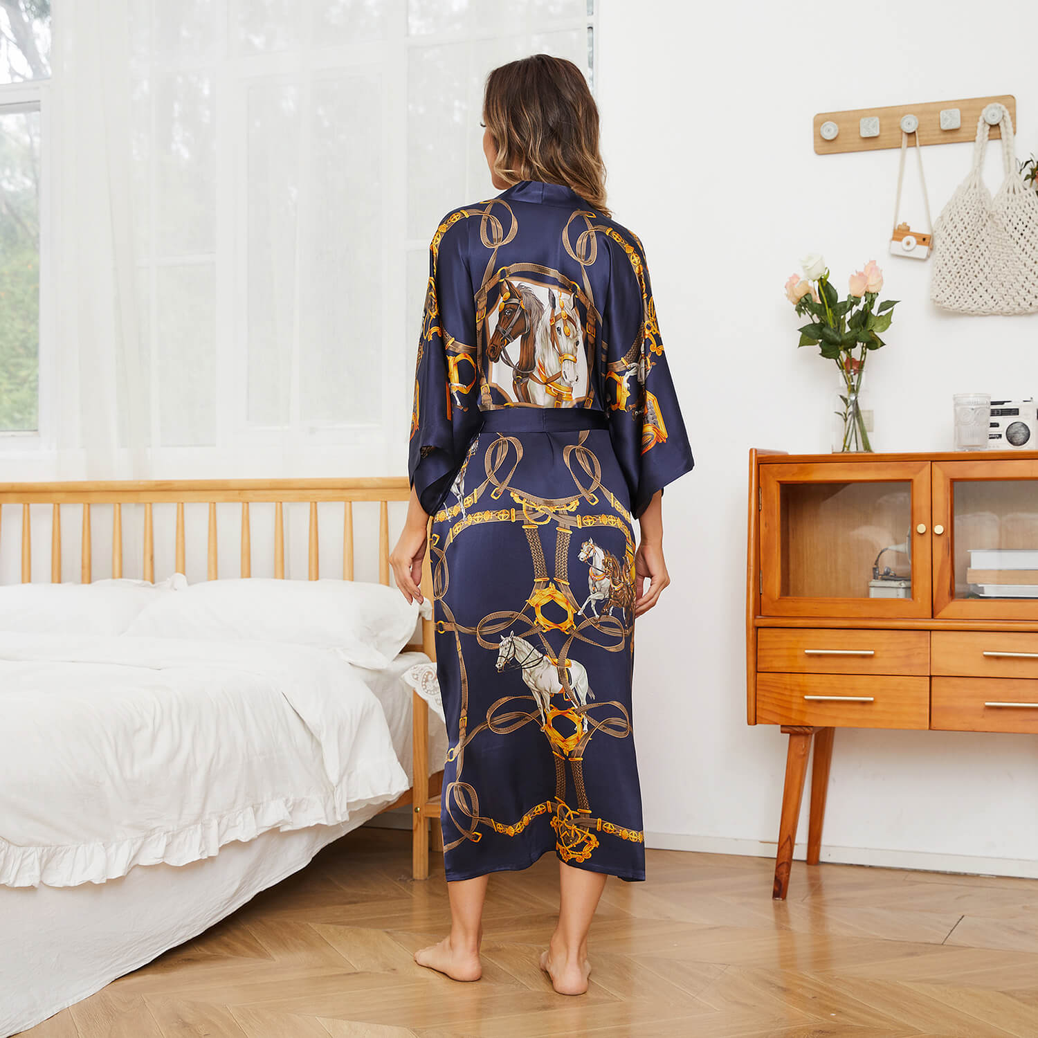 100% Long Mulberry Silk Kimono Robes Handpainted Hourse Luxury Women's Nightwear - slipintosoft