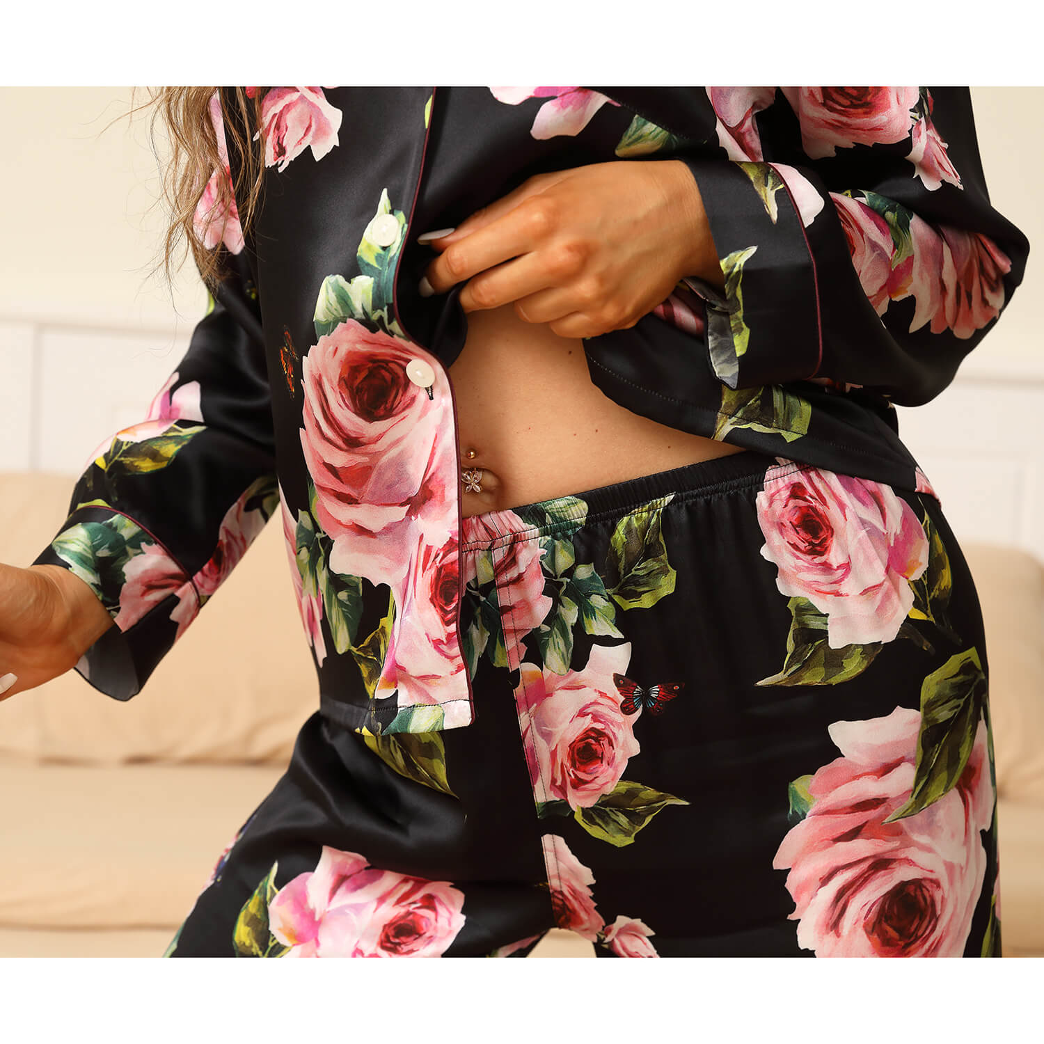 Langes Pyjama-Set aus Seide mit Blumenmuster für Damen, rosa und schwa
