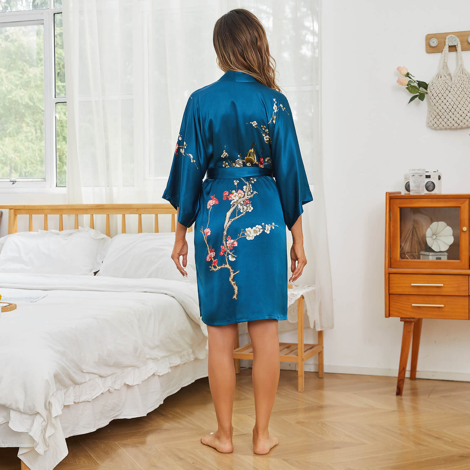 Short Silk Kimono Robe Women's Cherry Blossom Silk Dressing Gown For Women - slipintosoft